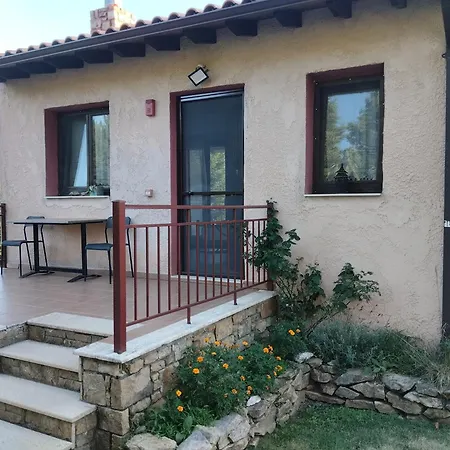 Farm stay Elatodasos Taxiarkhis (Aristotelis)