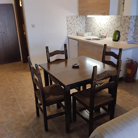 Farm stay Elatodasos Taxiarkhis (Aristotelis)